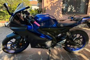 Yamaha r125 blu