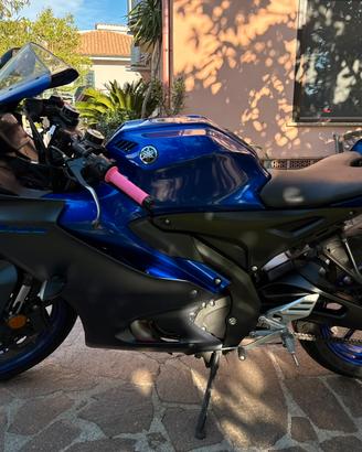 Yamaha r125 blu