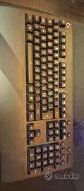 Tastiera Logitech g213