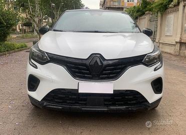 Renault Captur Plug-in Hybrid E-Tech 160 CV Rive G