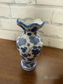 Vaso cinese classico blu e bianco