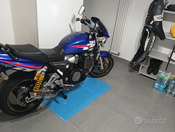 Yamaha xjr 1300 sp