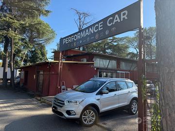 Ford Kuga 1.5 TDCI 120 CV S&S 2WD Powershift Titan