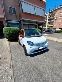 SMART FORTWO SPORT EDITION – BIANCO/ARANCIO