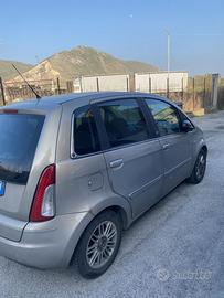 Lancia musa  anno 2012  1400 8 v