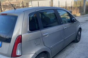 Lancia musa  anno 2012  1400 8 v