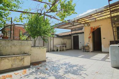 Casa indipendente - Piedimonte Etneo