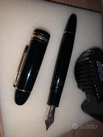 Penna stilografica Montblanc Meisterstuck