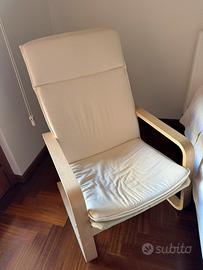 Poltrona Ikea Poäng beige chiaro