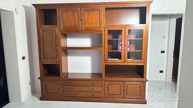 Mobile in legno soggiorno