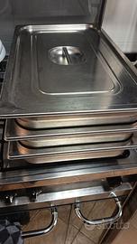 Lotto di teglie e ciotole acciaio