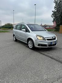 Opel zafira metano 7 posti 300.000 km