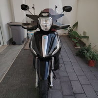 Piaggio Beverly 350 sport touring