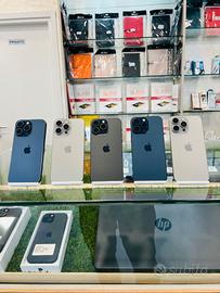 IPHONE 15 PRO MAX 256 GIGA CON GARANZIA 1 ANNO