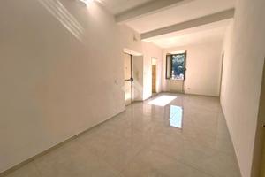 3 LOCALI A MONTE COMPATRI