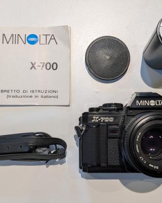 Minolta X-700