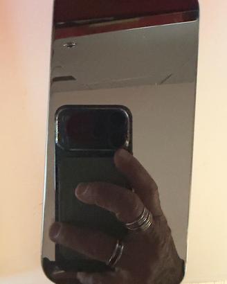 Iphone 16 pro titanium nero praticamente nuovo