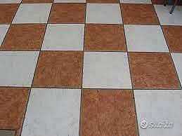 Midi posapiastrelle spazi. Villafranca circondati 