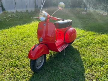 Piaggio Vespa 200 Rally