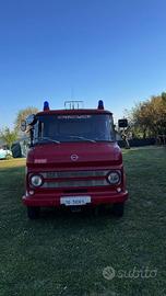 Camion dei pompieri Opel Blizt anni '70