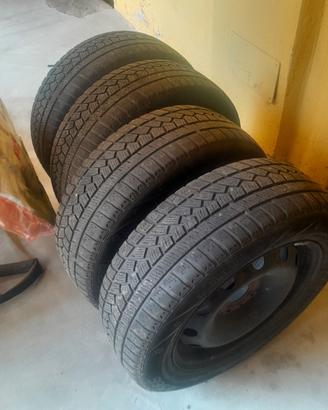 4 gomme antineve con cerchi 