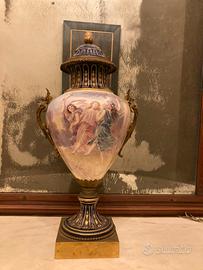 Vaso grancese porcellana Liberty firmato