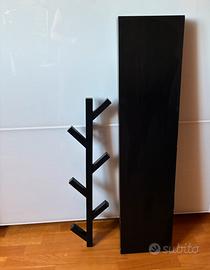 Mensola LACK marrone nero e appendiabiti TJUSIG