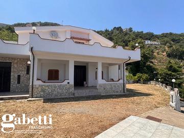 Villa o villino Gioiosa Marea