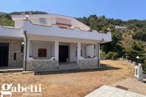 Villa o villino Gioiosa Marea