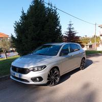 FIAT Tipo - 2017