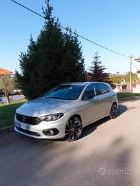 FIAT Tipo - 2017