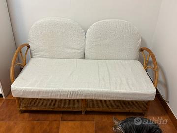 Divanetto in bambù e vimini