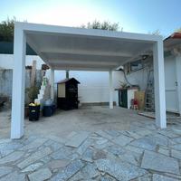 Gazebo in legno lamellare..