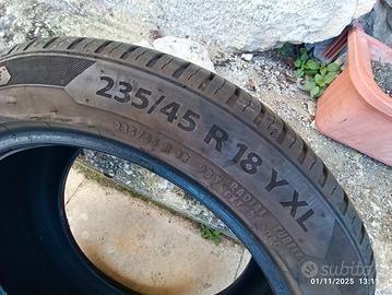 gomme 235/45/18 