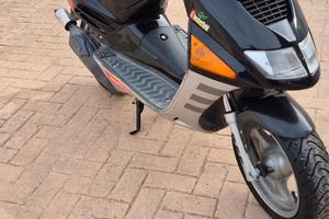 Aprilia sr 50 replica