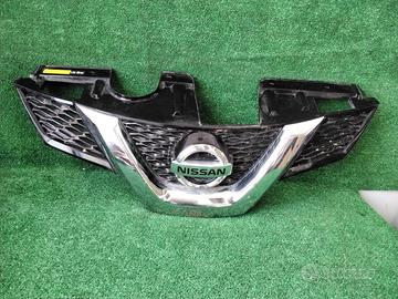 MASCHERINA ANTERIORE NISSAN X-Trail 2Â° Serie (07>