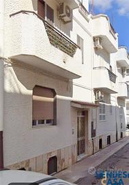 ACQUAVIVA DELLE FONTI ZONA VIA GIOIA 4 LOCALI