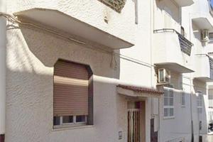 ACQUAVIVA DELLE FONTI ZONA VIA GIOIA 4 LOCALI