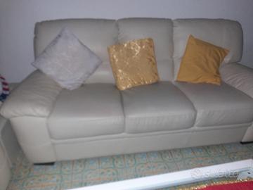 divano 3 posti 