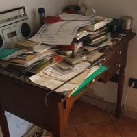 Scrivania - scrittoio