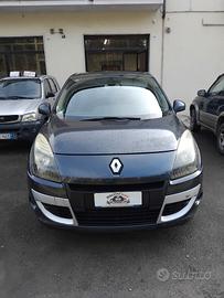 Renault Scenic Scénic X-Mod 1.5 dCi 110CV Luxe
