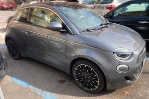 Fiat 500 Elettrica La Prima