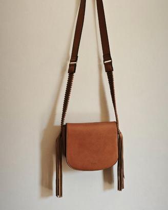 Borsa Nali con frange e cinta intrecciata