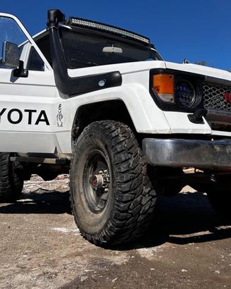Toyota lj70 2.4