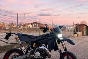 Husqvarna sm 125