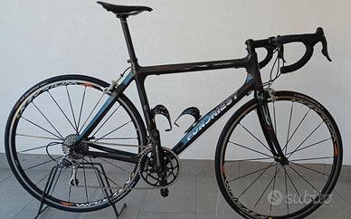 bici da corsa full carbon 