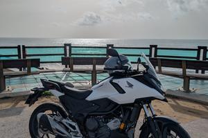 Tolgo questa super moto 