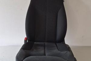 Sedile lato guidatore VW Passat 3C B6