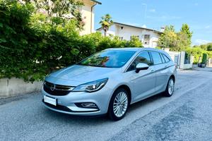 Opel Astra Sports Tourer 1.6 cdti Innovation 136cv