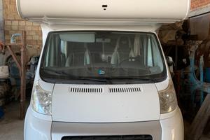Camper mansardato